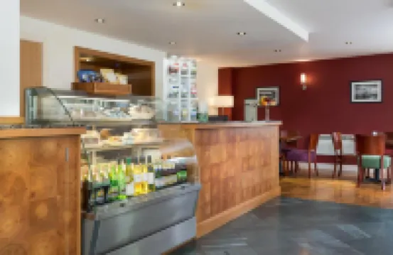 The Lodge in the Vale