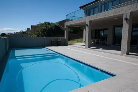 25 on Rooiels Отели рядом с достопримечательностью «Post Office Tree»