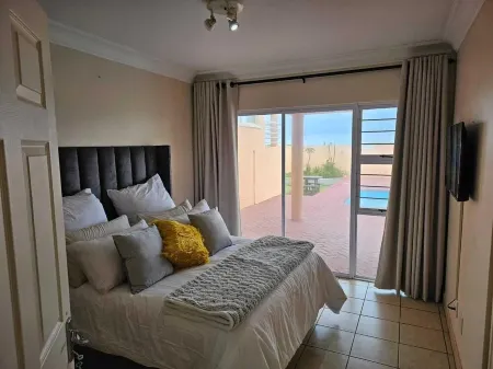 Upmarket, Class & Exclusivity