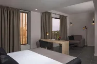 Azur Suites