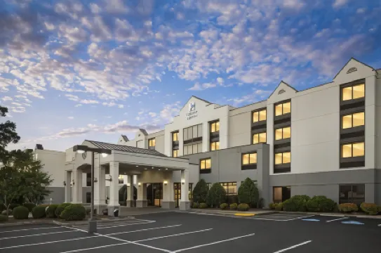 Hyatt Select Richmond/Chester