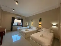 Phaythavone Hotel