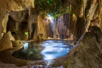 Yeyuan Hotspring Holiday Hotel - Hot Springs