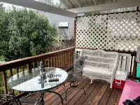 Washougal River Front Apt. Pets OKClose to Columbia Gorge, close to PDX - Homestays