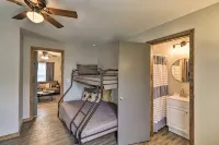 Historic West Plains Home: Walk to MSU + Dtwn - Wi-Fi