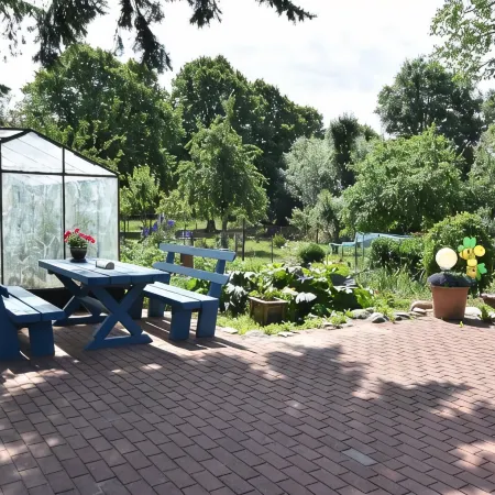 Einladende Ferienwohnung in Zweedorf Mit Grill