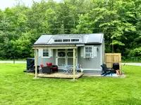 Quiet Tiny Cabin Near Gotl + Fire Pit