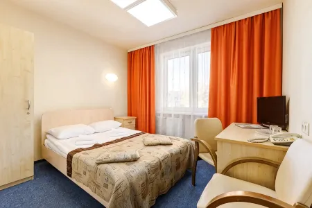 East Time Hotel