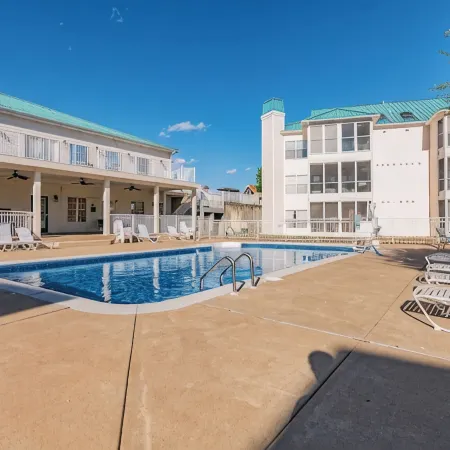 Family-Friendly 2Br Condo Near Table Rock Lake & Branson Strip Pools + King Beds