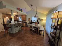 Reviews Location Amenities Pet Friendly Owner Managed-Do I Have Your Attention? - Kuntosalit