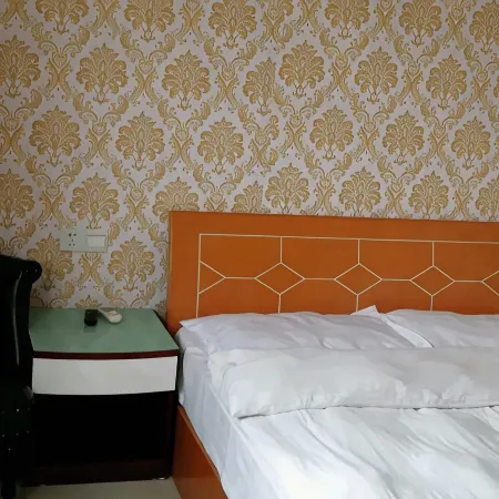 Yancheng Innovative Hotel