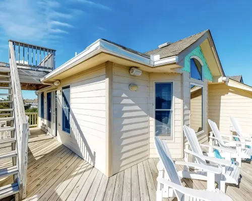 Beautiful Obx Home W. Pristine Views 6 Bedroom Cottage by RedAwning Hotels in Corolla