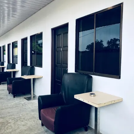 LunaStay (Shared Common Area)