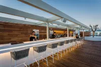 One Ibiza Suites - 5-Star