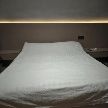 Zhongshan Hotel, Sanqi Town, Yuyao