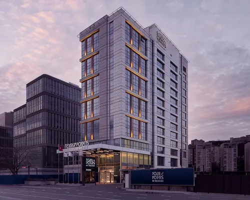Four Points by Sheraton Istanbul Kagithane Hotels near Axis Istanbul