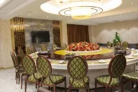 Gong'an Jinfulai Grand Hotel - parcheggio