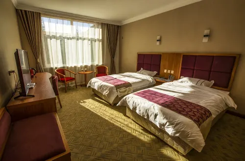 Daxing'anling Huzhong Hotel - parking