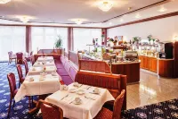 Trans World Hotel Columbus - Aamiainen