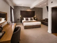 CBH The Mount Hotel