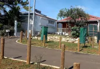 LABE KAZ KREYOL Creole house 5min from the sea, surf spot and town center Hotel di 