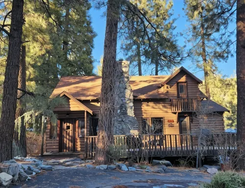 Cozy spacious cabin in Beautiful Wrightwood - 3-Star