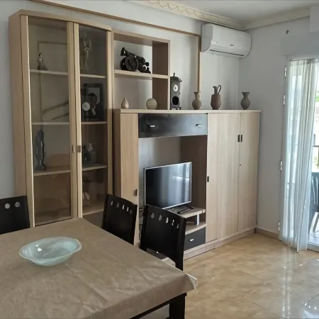 Beachfront apartment (pet friendly)
