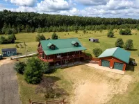 Revilo Moose Ridge Mauston - Smoky Mt Vibes, Wisconsin Wild - Pools