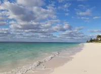 Beautiful Villa with Beach Access