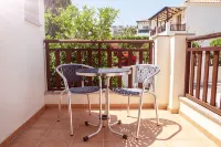 Private Villa with own pool 5 minutes drive to Coral Bay with 2 Sandy beaches - 3 stjerner