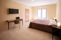 Former fisherman's house with pool in the heart of Old Cotinière