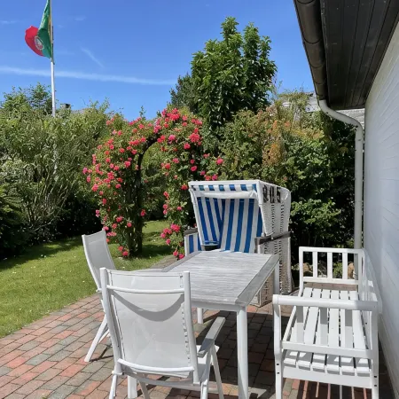 Doppelhaushälfte mit Großem, Sonnigem Garten im Nördlichen Westerland