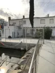 House on port with garden-Mooring possible-Santa Margarida Rosas - บังกะโล