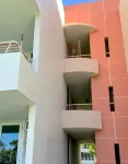 Spacious 3 bedrooms penthouse, near Combate Beach: Pools, Fun & Amazing Sunsets