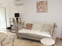 APARTMENT WITH CLIM, Fiber and GARAGE Ξενοδοχεία στην πόλη Perigueux