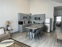 Come enjoy our"beautiful new modern guest house" with a view to the ski mountain - 4つ星