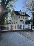 Royalty Homes - College Style 3 bedroom Apartment - Condos