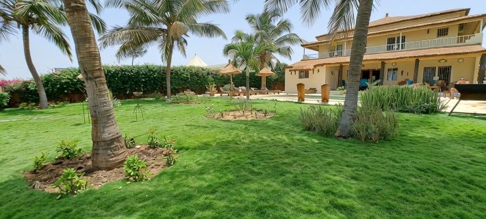 Villa Pieds Dans L'eau Avec vue Exceptionnelle sur L'océan et Piscine Privée Ξενοδοχεία στην πόλη Mbour