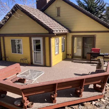 3BDRM Home in Historic Fort Peck, walk to Summer Theatre, Ft. Peck Hotel