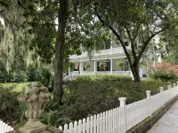 Historic Bonny Cottage in downtown Beaufort SC