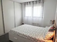 Apartment facing the sea, Pool, Air Conditioning, Parking included, Elevator