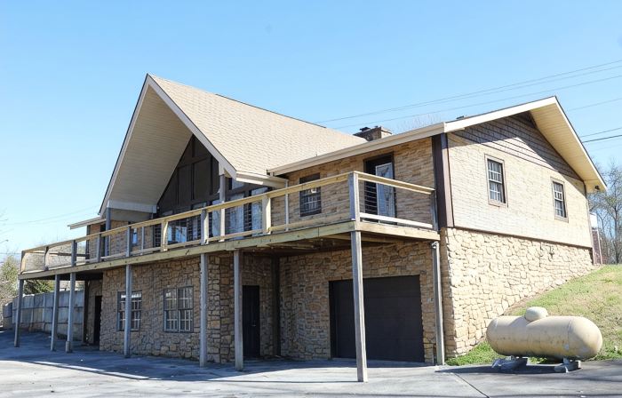 Spacious 5-Bedroom Home on Lake Cumberland!