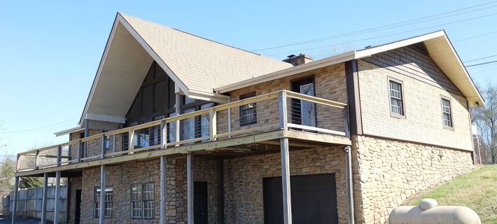 Spacious 5-Bedroom Home on Lake Cumberland! Hotels in Pulaski County