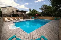 Sunny with a chance of Golfballs - Pools