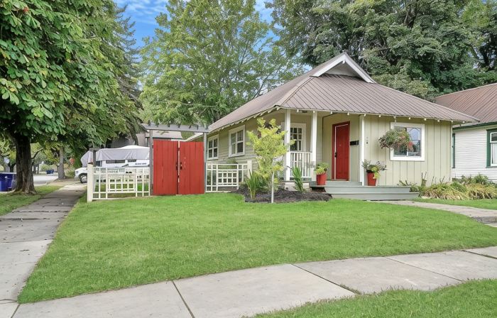 Third & Lake - Downtown Sandpoint