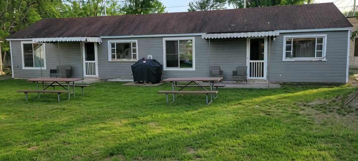 Cottage #3 - Beautiful Lakefront Cottage with 3 Bedrooms.  Fully Renovated! Hotels in Chautauqua County