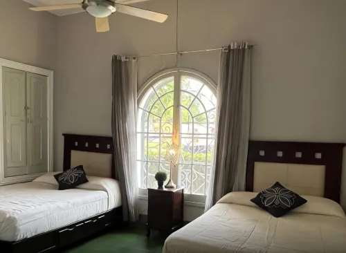 Suites Casa Blanca