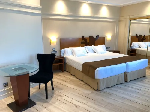 Hotel Olid - 4-Star
