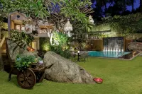 Hotel Hilltone - Pools