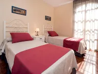 Leo Islamar Hotels in Lepe